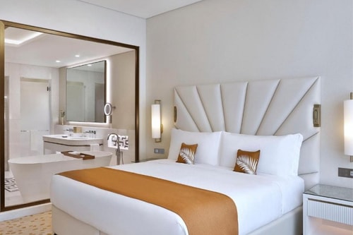 Deluxe Room Near Nakheel Mall palm Jumeirah Luxury Bookings