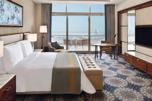 Executive King Suite Near Life Pharmacy 104 Luxury Bookings