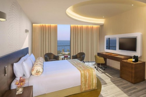 Luxury 1 Bedroom Suite Near Anantara Palm Jumeirah Luxury Bookings