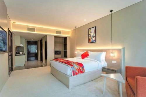 Studio Apartment Near Burj Khalifa Metro Station Luxury Bookings