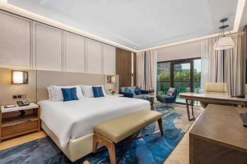 Luxury Resort King Room In Palm Jumeirah Luxury Bookings