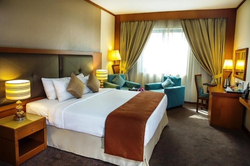 Deluxe Room Near Al Rigga Metro By Luxury Bookings Luxury Bookings
