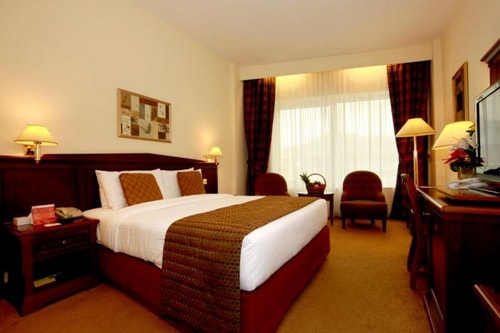 StandardKing or Twin Room Near Barium Technologies Luxury Bookings