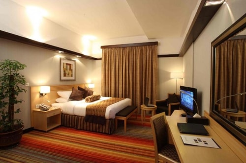 One Bedroom Suite Near Mazyad Mall Abu Dhabi Luxury Bookings