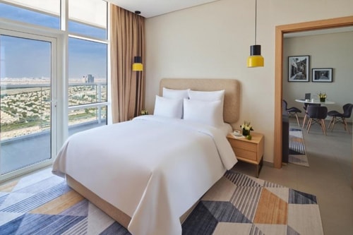 1 Bedroom Apartment Near the Community JVT Luxury Bookings