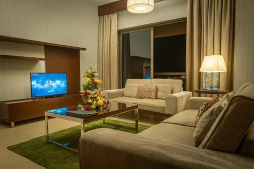 Three Bedroom Apartment In Jbr Sadaf Building Ae Luxury Bookings