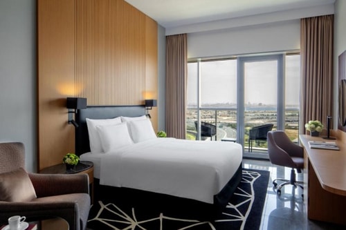 Deluxe Room Near Safeer Tower By Luxury Bookings Luxury Bookings