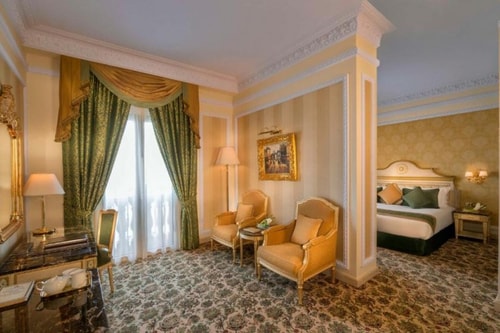 FAMILY JUNIOR SUITE NEAR ABUDHABI COPERATIVE SOCIETY Luxury Bookings
