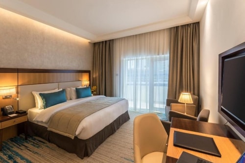 Deluxe Room Near Dubai Internet City Metro Station Luxury Bookings