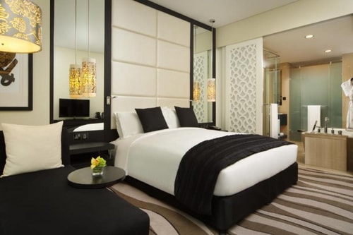 Superior King Room Near Sheraton Resort Abu Dhabi Luxury Bookings