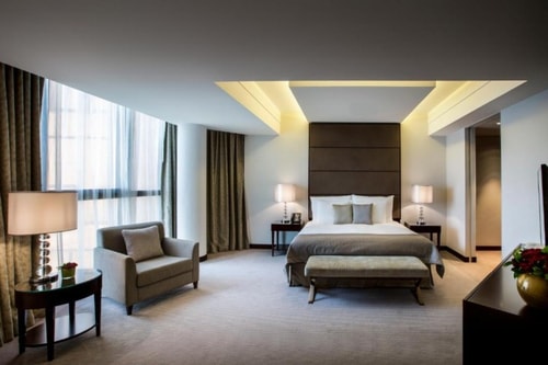 2 Bedroom Aparment Near Stop and Pick Hypermarket Luxury Bookings