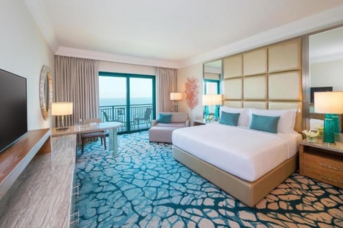 King Room At Palm Jumeirah By Luxury Bookings Luxury Bookings