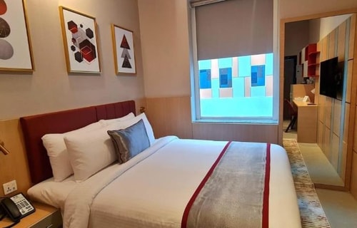 Standard Room Near Dubai Intl Academic City Park Luxury Bookings