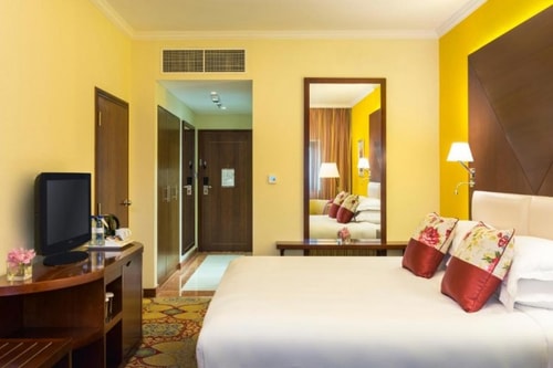Deluxe Room Near Dubai Private Adventure Luxury Bookings