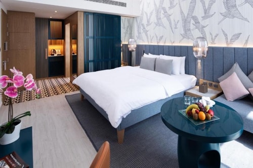 Superior Double Room In Palm with Private Beach Luxury Bookings