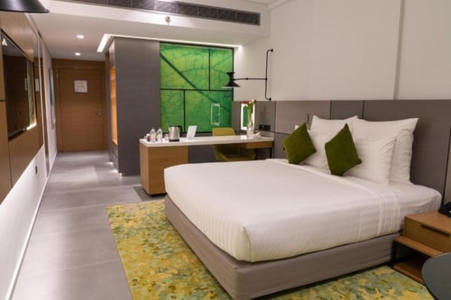 Superior Room Near Mosque Lateefa Al Qouz 3 Luxury Bookings
