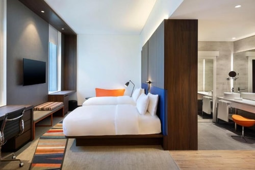 King Room Near DXB Airport By Luxury Bookings Luxury Bookings