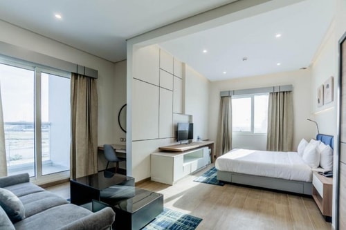 Deluxe Double Room Near Al Furjan Metro Luxury Bookings