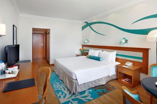 Standard king Room Near Sharjah Beach Luxury Bookings