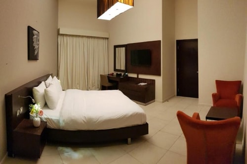 Three Bedroom apartment Near Alqiyadah Metro Luxury Bookings