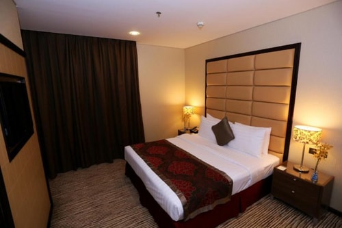 Family One Bedroom Suite Near Sharjah Corniche Luxury Bookings