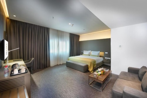 Superior Room Near Al Nakheel Oasis Luxury Bookings