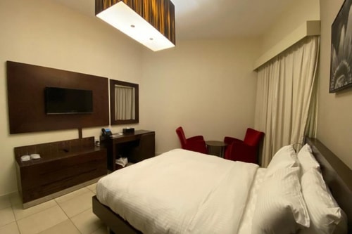 One Bedroom apartment Near Alqiyadah Metro Luxury Bookings