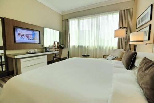 Guest Room Near National Cinema By Luxury Booking Luxury Bookings