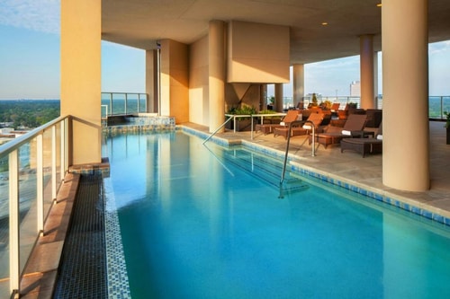 Guest Room Near Memorial City Mall HOU 14 Luxury Bookings