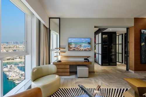 1 Bedroom Family Suite With Kitchen At Jumeirah 2 Luxury Bookings