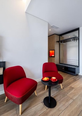 Executive Room Near Jaddaf Metro Station 12 Luxury Bookings