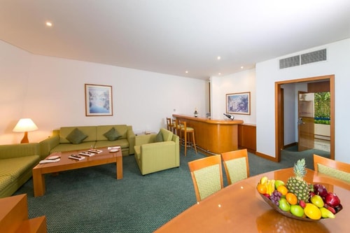 Executive Suite Near Cafe Khaimah Al Ain 2 Luxury Bookings