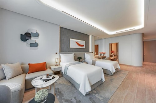 Superior King Or Twin Room Near Meydan Racecourse 2 Luxury Bookings