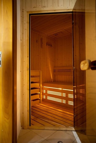 Deluxe King Or Twin Room Near Jewel Creek Tunnel 11 Luxury Bookings