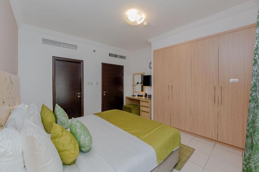 One Bedroom Apartment Near Mall of Emirates Ab Luxury Bookings