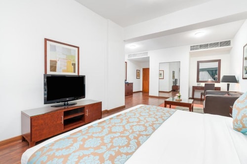 Deluxe Room Near Novo Cinema Sharjah 1 Luxury Bookings