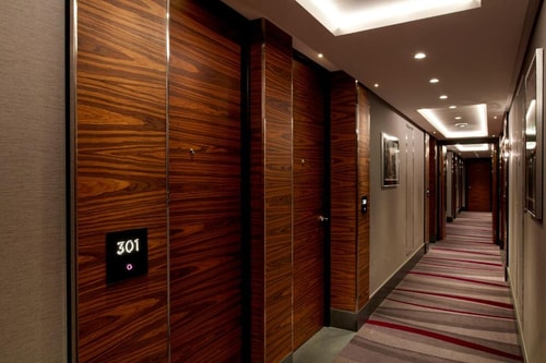 King Room Near Embankment Grocery LON 2 Luxury Bookings