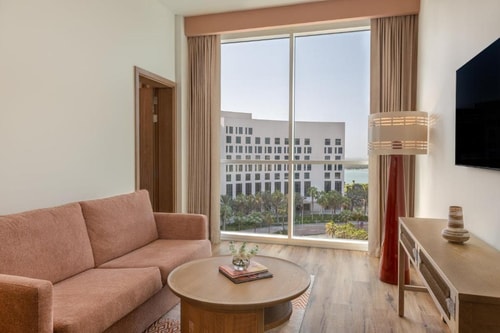 Family Suite With Plaza View Near CivicSquare Park 3 Luxury Bookings