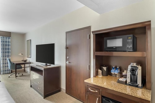 Queen Room Near AMF Windfern Lanes HOU 4 Luxury Bookings