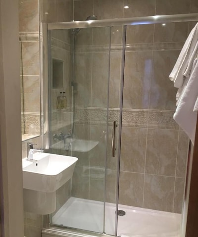 Standard Double Or Twin Room Near Alleyn Court LON 7 Luxury Bookings