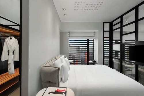 One Bedroom King Suite Near Souk Al Seef Dubai Luxury Bookings
