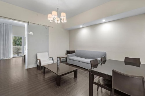 King Studio Near The UPS Store MIA 4 Luxury Bookings