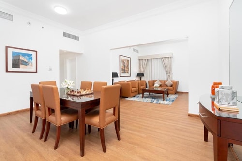 Premier two Bedroom Apartment Near Sahara Center 6 Luxury Bookings