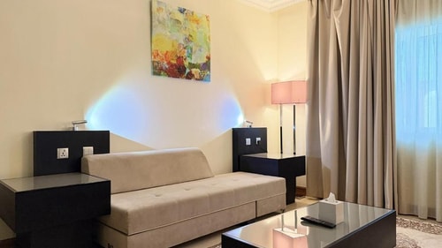 Premium Suite Near Near To Al Riqqa Metro Dubai 6 Luxury Bookings