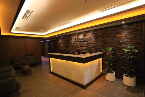 Deluxe Double Or Twin Room Near Citi Supermarket 14 Luxury Bookings