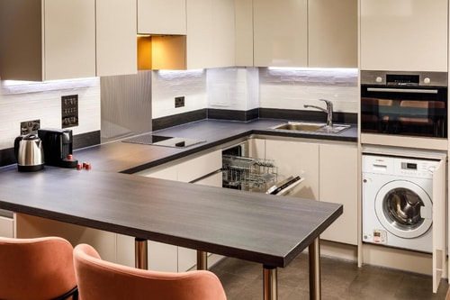 One Bedroom Apartment Near Sutton High School LON 8 Luxury Bookings
