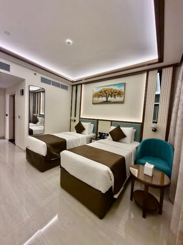 Standard King Or Twin Room Near New Academy School 5 Luxury Bookings