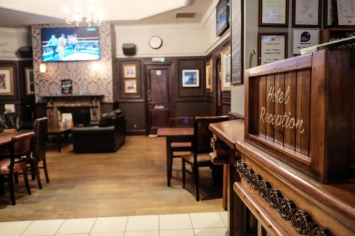 Double Or Twin Room Near Capital Tower LON 15 Luxury Bookings