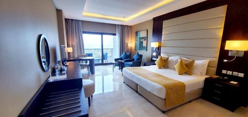 Deluxe King Or Twin Room Sea View At FUJ corniche Luxury Bookings