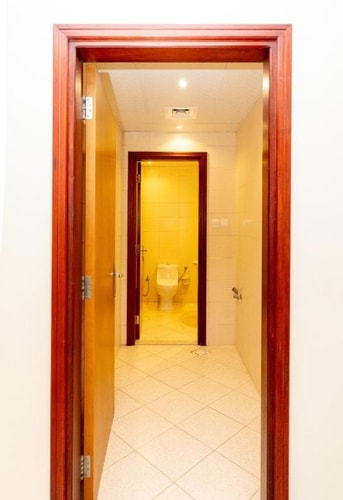 Three Bedroom Apartment Near By Burjuman Mall 12 Luxury Bookings
